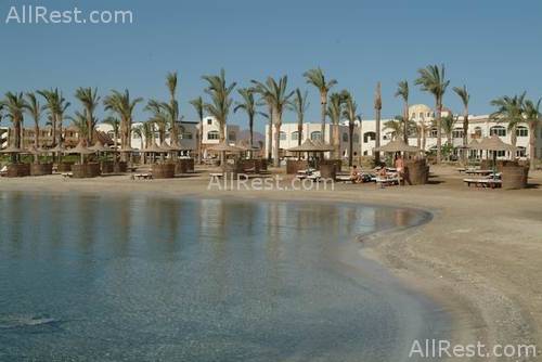 Brayka Bay Resort 